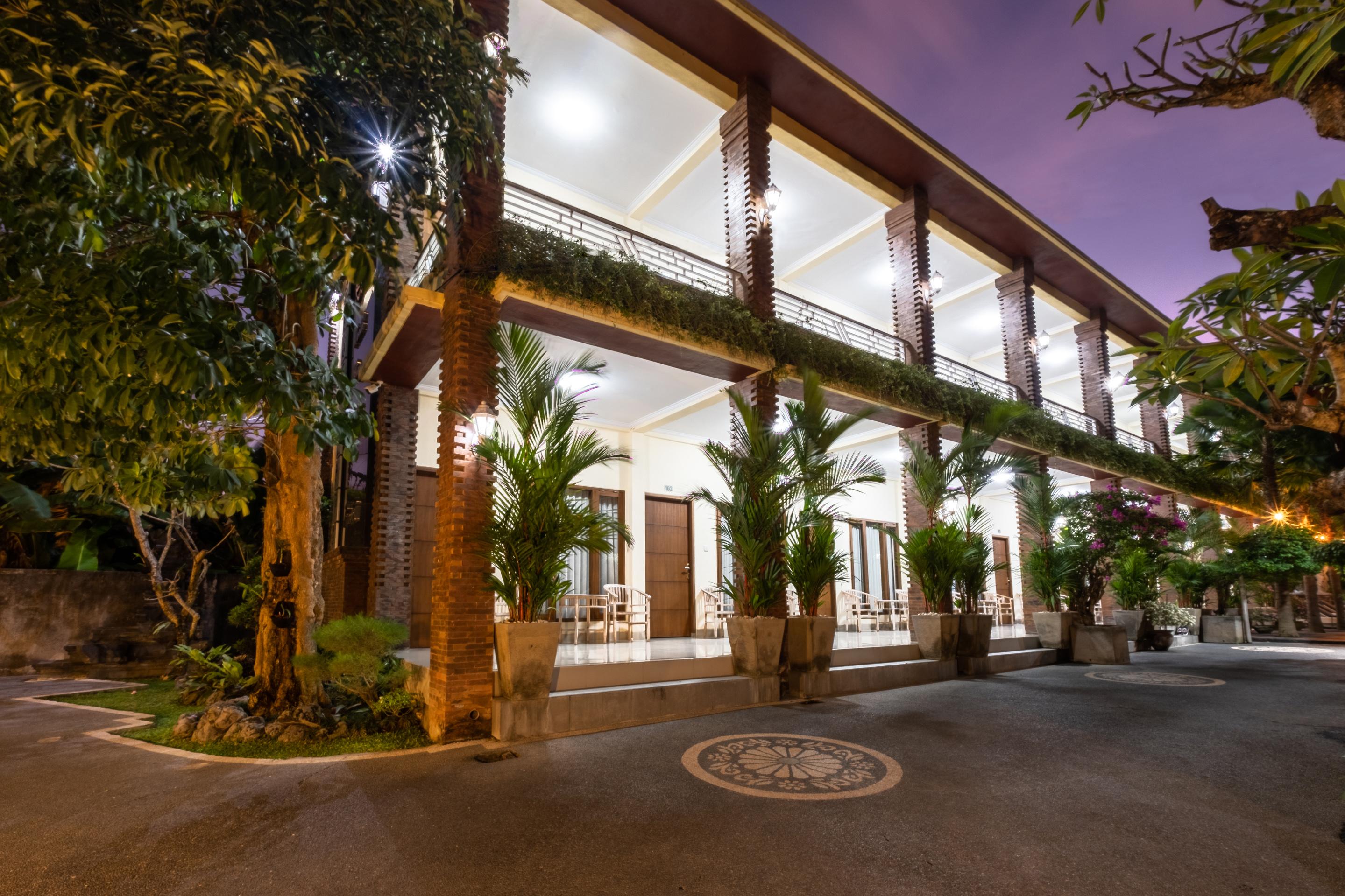 Oyo 3779 North Wing Canggu Resort Exterior photo
