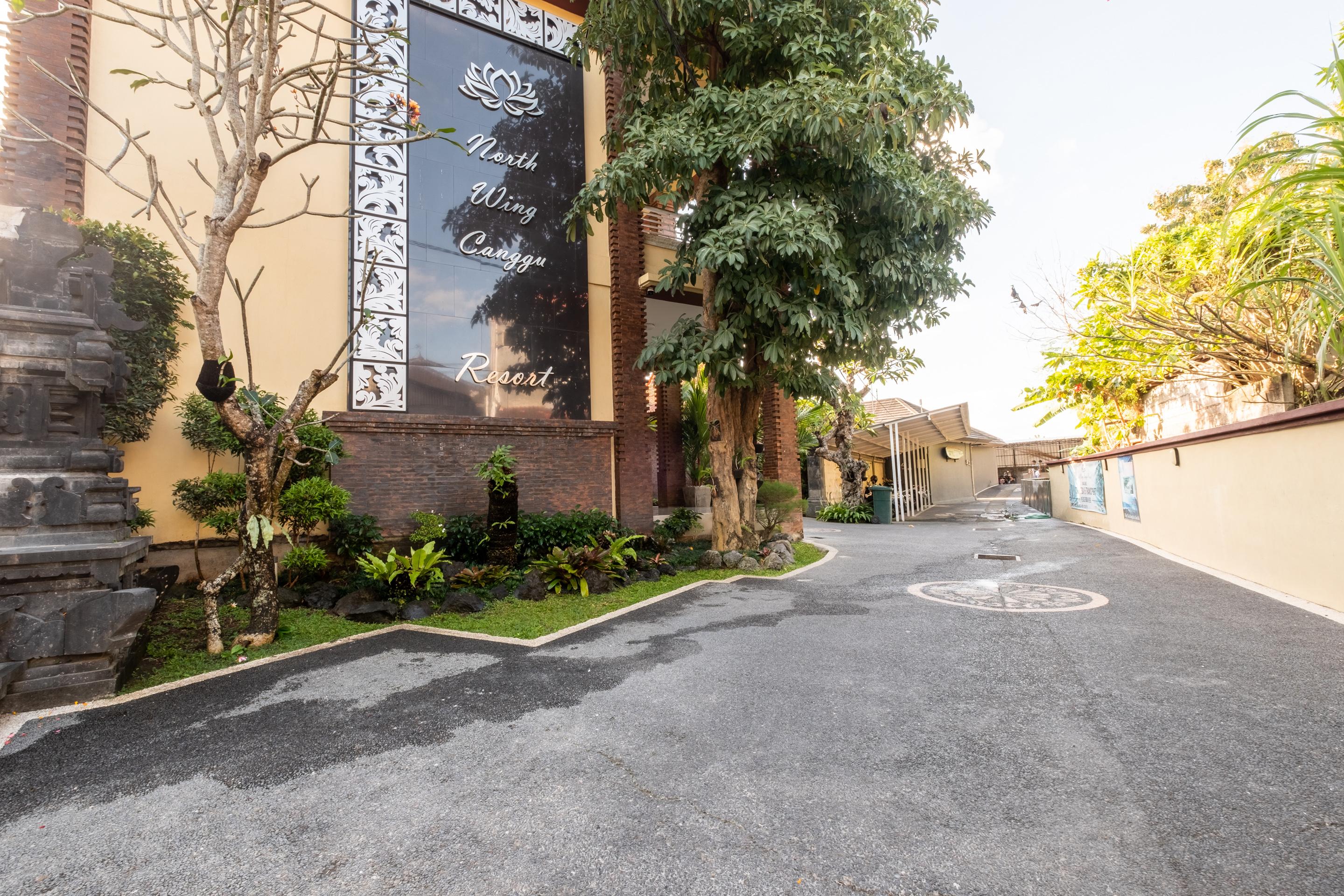 Oyo 3779 North Wing Canggu Resort Exterior photo